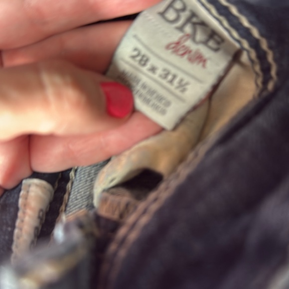 BKE denim Dakota Boot stretch jean, 28 x 31.5. EUC - Picture 4 of 9